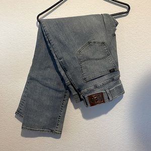 Men’s Lee Extreme Motion Straight Fit Tapered leg jean 36 x 30